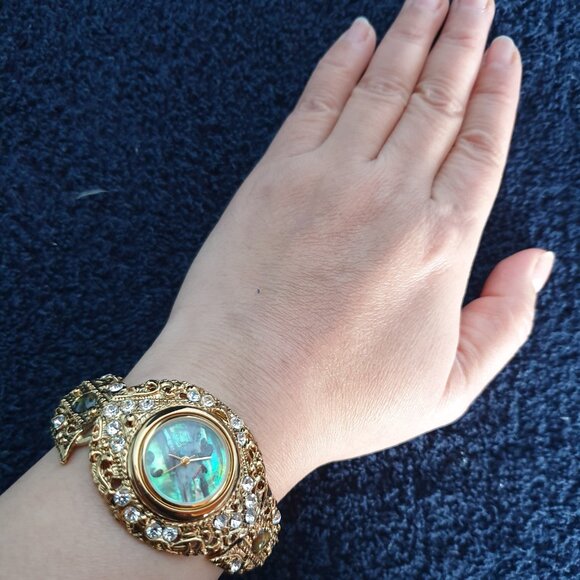 Vintage Jeweled Abalone Rhinestone & Tiger Eye Gold-Plated Japan Quartz Watch - Picture 12 of 16